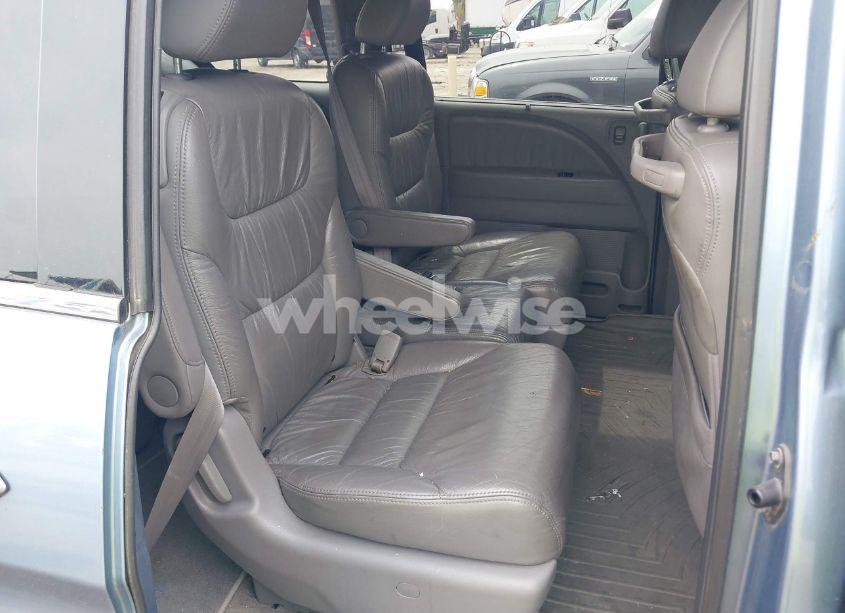 Photo 8 of 2010 Honda Odyssey TOURING (VIN 5FNRL3H93AB008129)