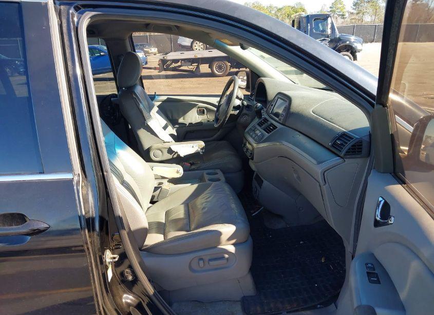 Photo 5 of 2010 Honda Odyssey TOURING (VIN 5FNRL3H93AB056987)