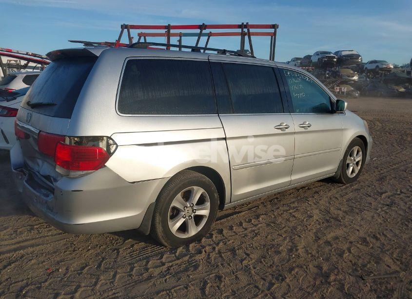 Photo 4 of 2010 Honda Odyssey TOURING (VIN 5FNRL3H94AB013484)