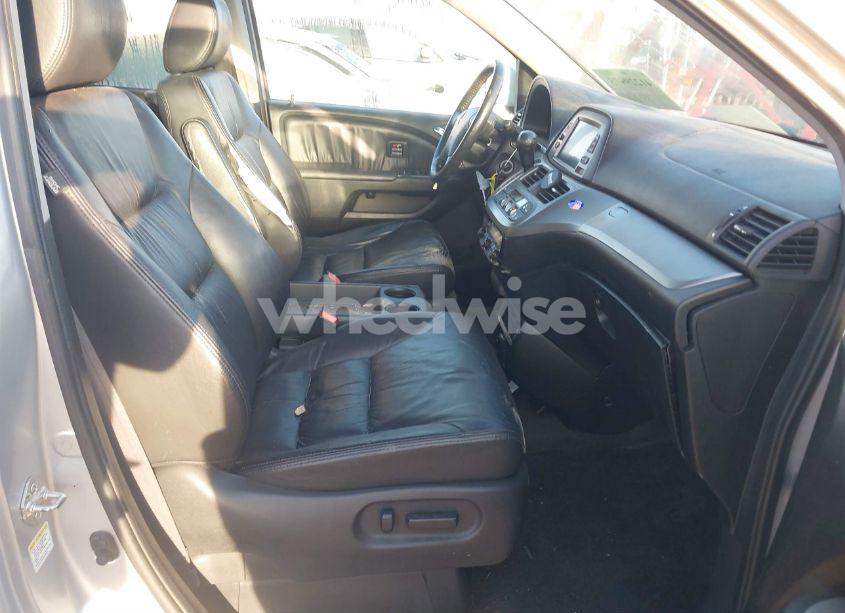 Photo 5 of 2010 Honda Odyssey TOURING (VIN 5FNRL3H94AB013484)