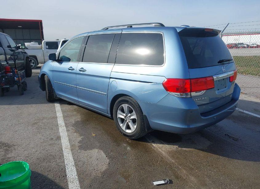 Photo 3 of 2010 Honda Odyssey TOURING (VIN 5FNRL3H94AB020144)