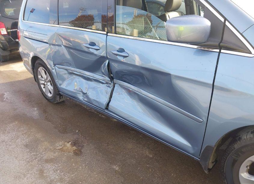 Photo 6 of 2010 Honda Odyssey TOURING (VIN 5FNRL3H94AB020144)