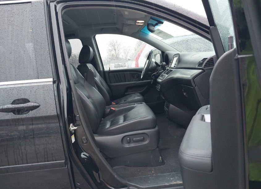 Photo 5 of 2010 Honda Odyssey TOURING (VIN 5FNRL3H95AB012554)