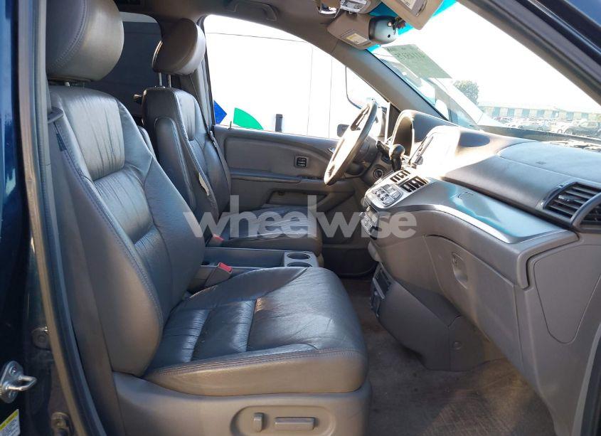 Photo 5 of 2010 Honda Odyssey TOURING (VIN 5FNRL3H96AB063920)