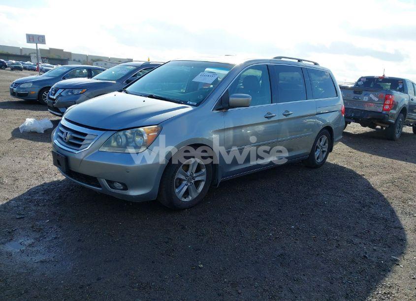 Photo 2 of 2010 Honda Odyssey TOURING (VIN 5FNRL3H99AB012153)