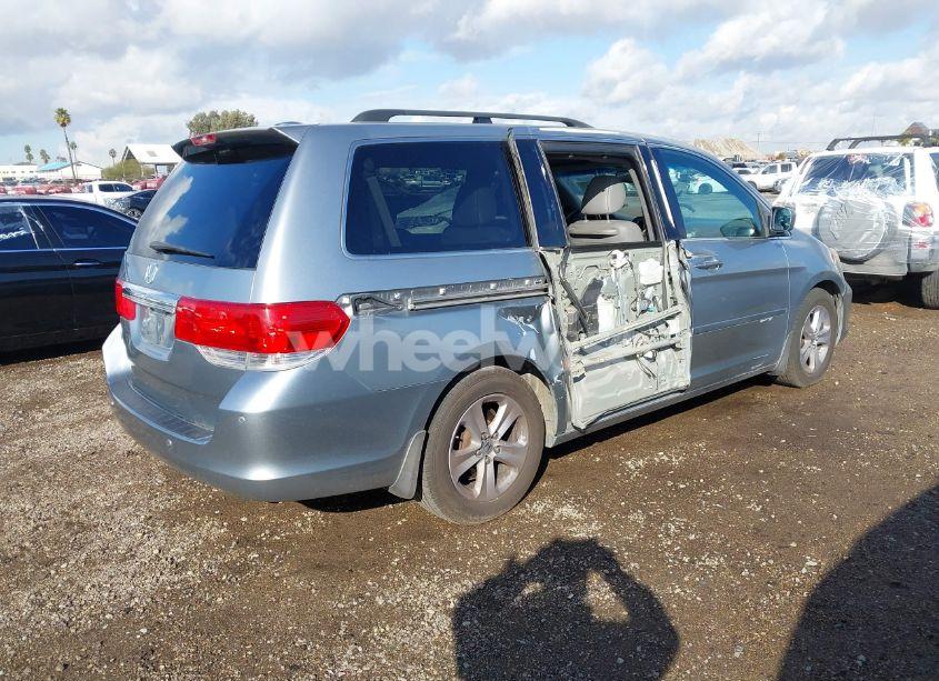 Photo 4 of 2010 Honda Odyssey TOURING (VIN 5FNRL3H99AB012153)