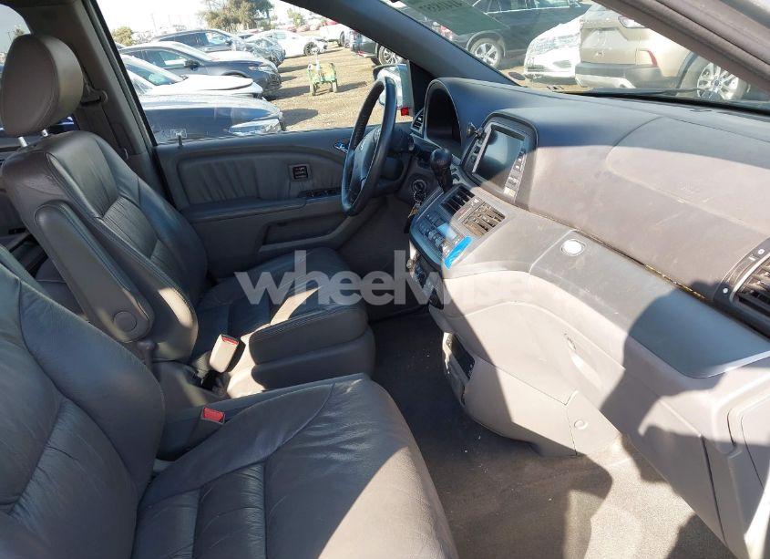 Photo 5 of 2010 Honda Odyssey TOURING (VIN 5FNRL3H99AB012153)