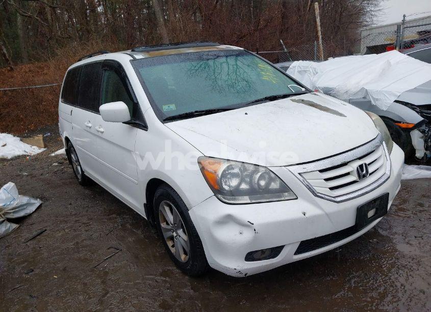 2010 Honda Odyssey TOURING (VIN 5FNRL3H99AB110387) main photo