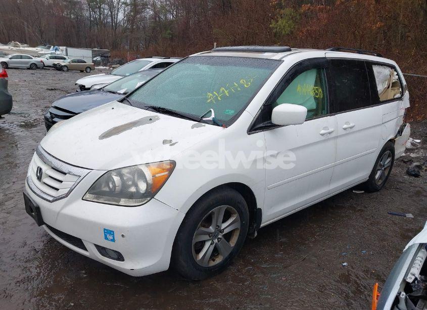 Photo 2 of 2010 Honda Odyssey TOURING (VIN 5FNRL3H99AB110387)