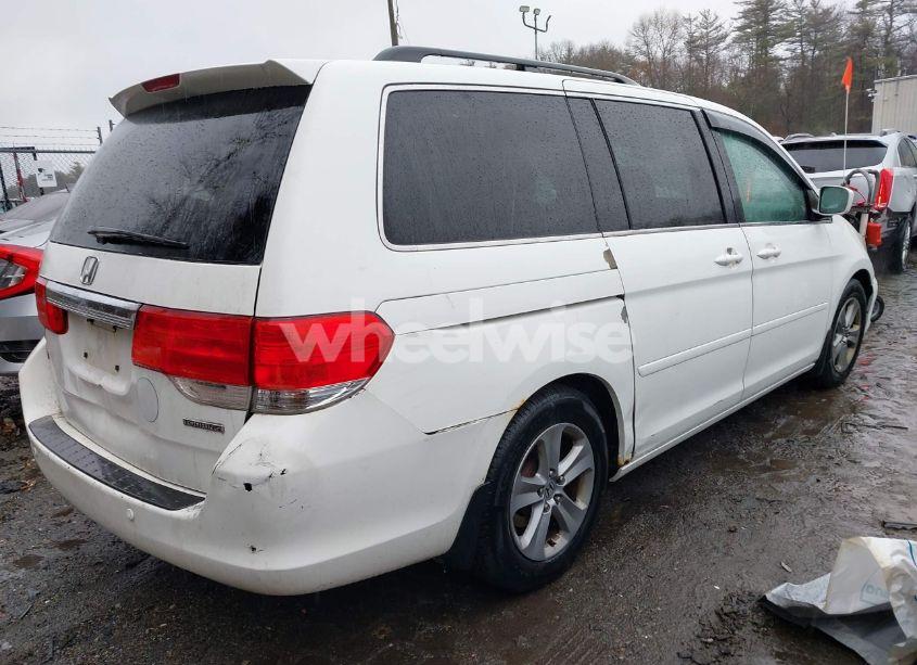 Photo 4 of 2010 Honda Odyssey TOURING (VIN 5FNRL3H99AB110387)