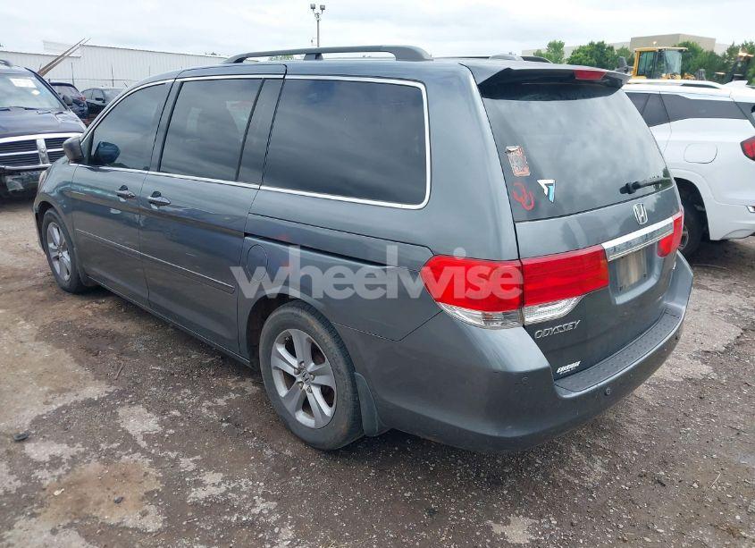 Photo 3 of 2010 Honda Odyssey TOURING (VIN 5FNRL3H99AB111555)