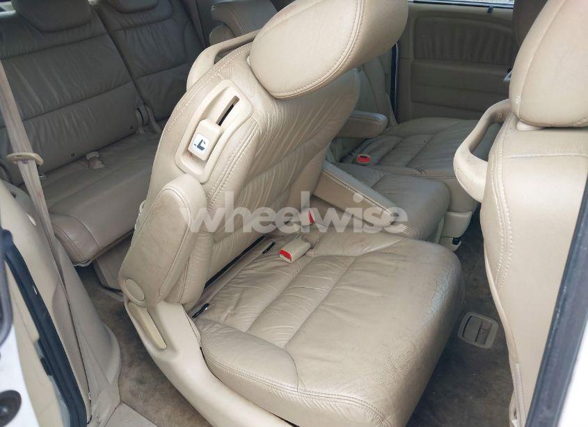 Photo 8 of 2010 Honda Odyssey TOURING (VIN 5FNRL3H9XAB005406)