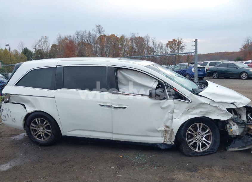 Photo 13 of 2011 Honda Odyssey EXL (VIN 5FNRL5869BB030834)