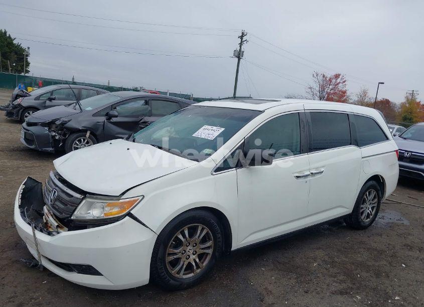 Photo 2 of 2011 Honda Odyssey EXL (VIN 5FNRL5869BB030834)