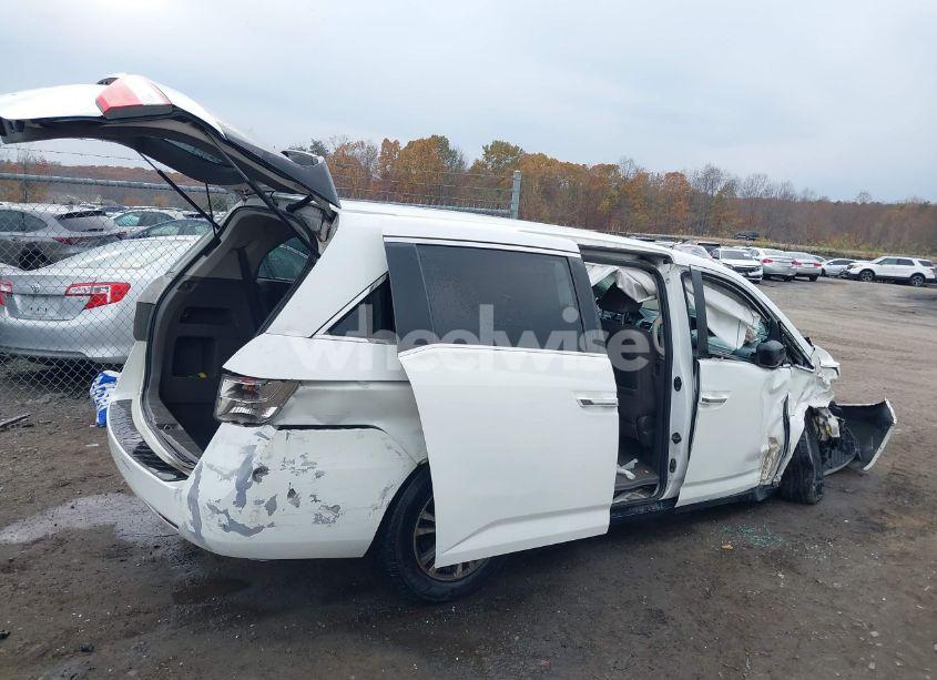 Photo 4 of 2011 Honda Odyssey EXL (VIN 5FNRL5869BB030834)