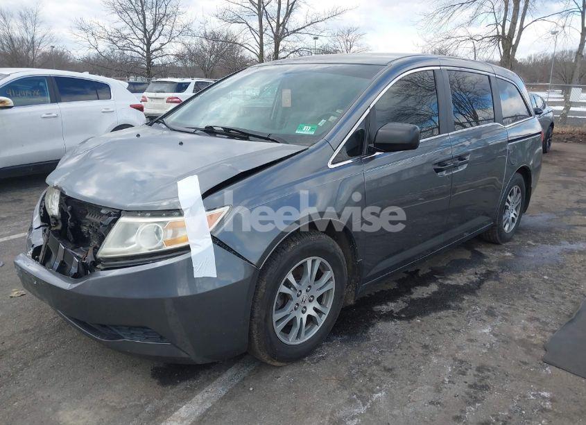 Photo 2 of 2012 Honda Odyssey LX (VIN 5FNRL5H20CB013287)