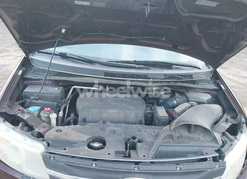 Photo 10 of 2013 Honda Odyssey LX (VIN 5FNRL5H20DB072812)