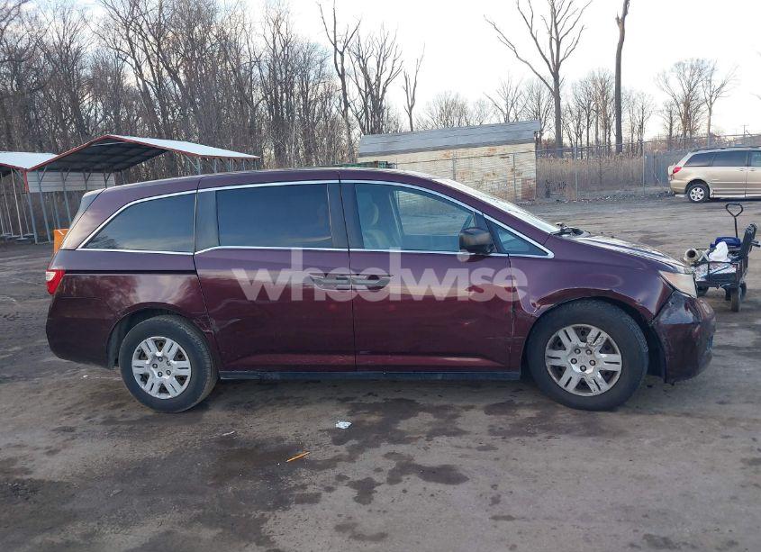 Photo 13 of 2013 Honda Odyssey LX (VIN 5FNRL5H20DB072812)