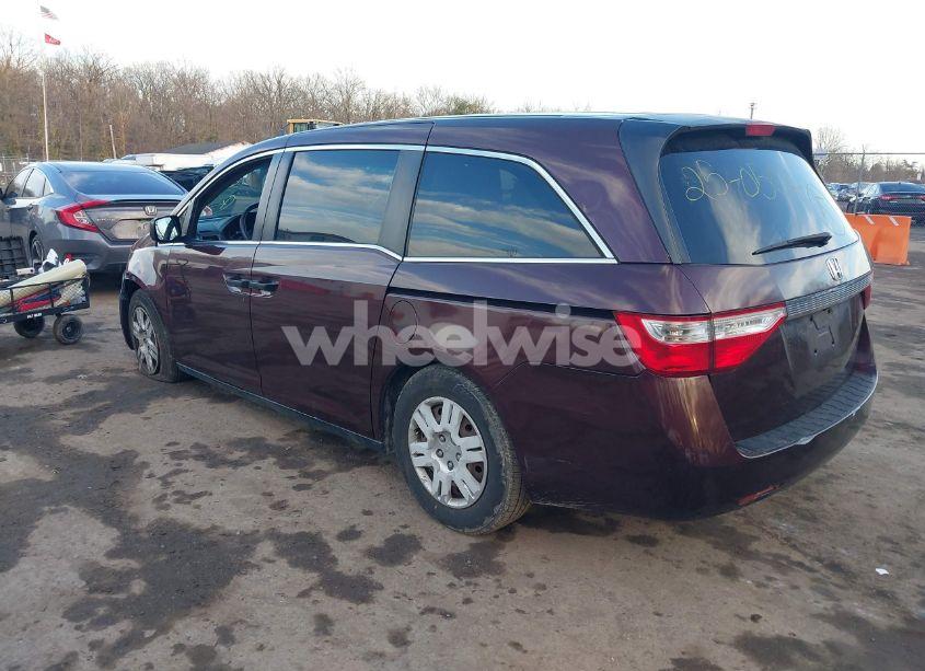 Photo 3 of 2013 Honda Odyssey LX (VIN 5FNRL5H20DB072812)