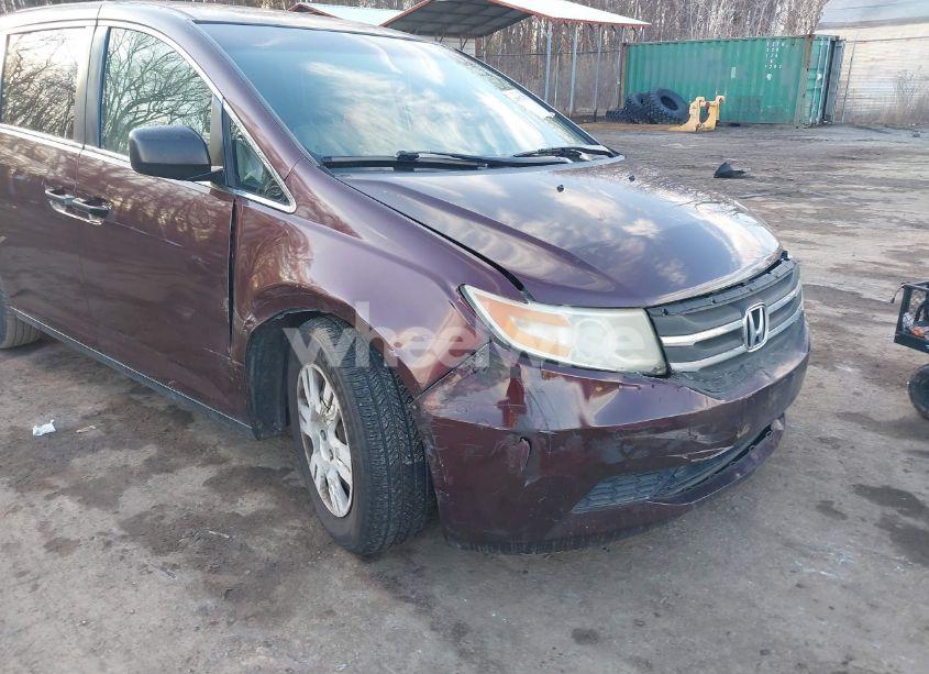 Photo 6 of 2013 Honda Odyssey LX (VIN 5FNRL5H20DB072812)