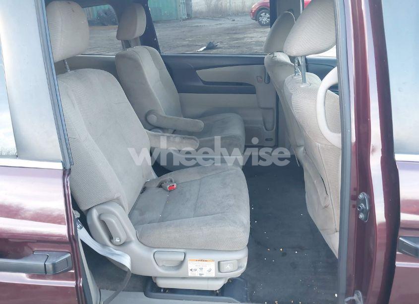 Photo 8 of 2013 Honda Odyssey LX (VIN 5FNRL5H20DB072812)