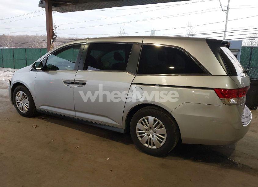 Photo 3 of 2014 Honda Odyssey LX (VIN 5FNRL5H20EB006181)