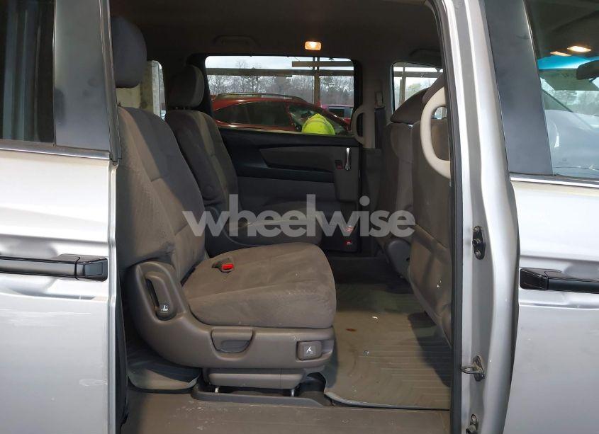Photo 8 of 2014 Honda Odyssey LX (VIN 5FNRL5H20EB006181)