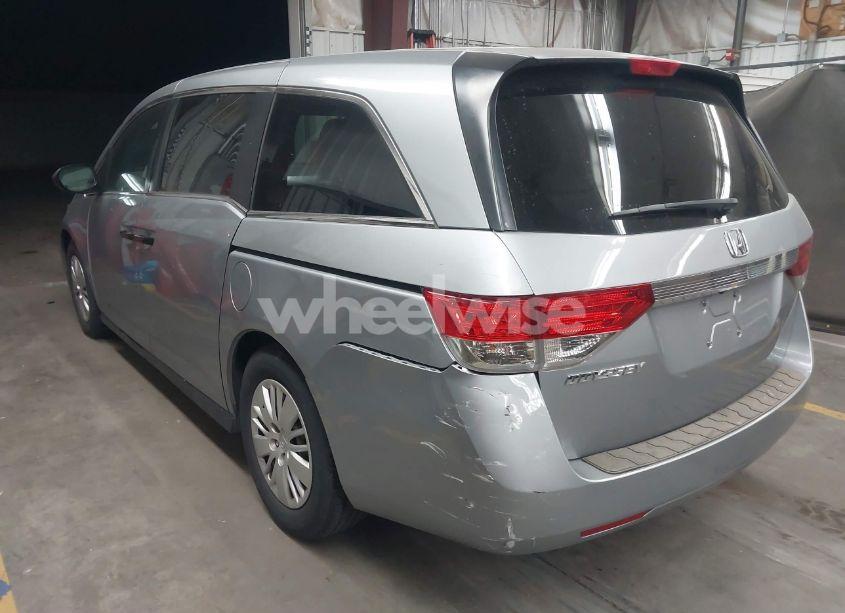 Photo 3 of 2016 Honda Odyssey LX (VIN 5FNRL5H20GB076833)