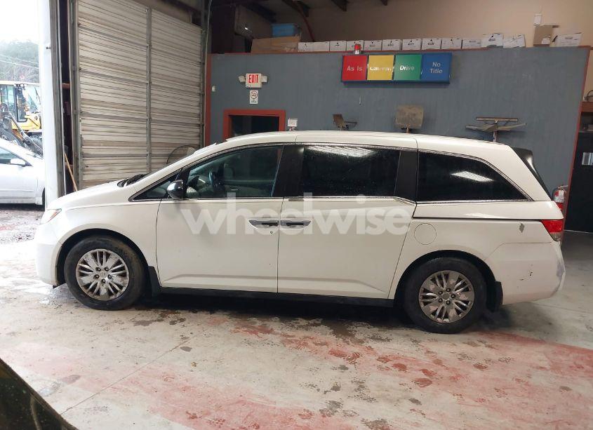 Photo 15 of 2014 Honda Odyssey LX (VIN 5FNRL5H21EB018145)