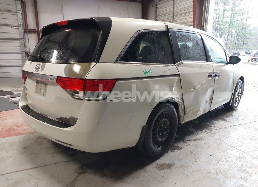 Photo 4 of 2014 Honda Odyssey LX (VIN 5FNRL5H21EB018145)