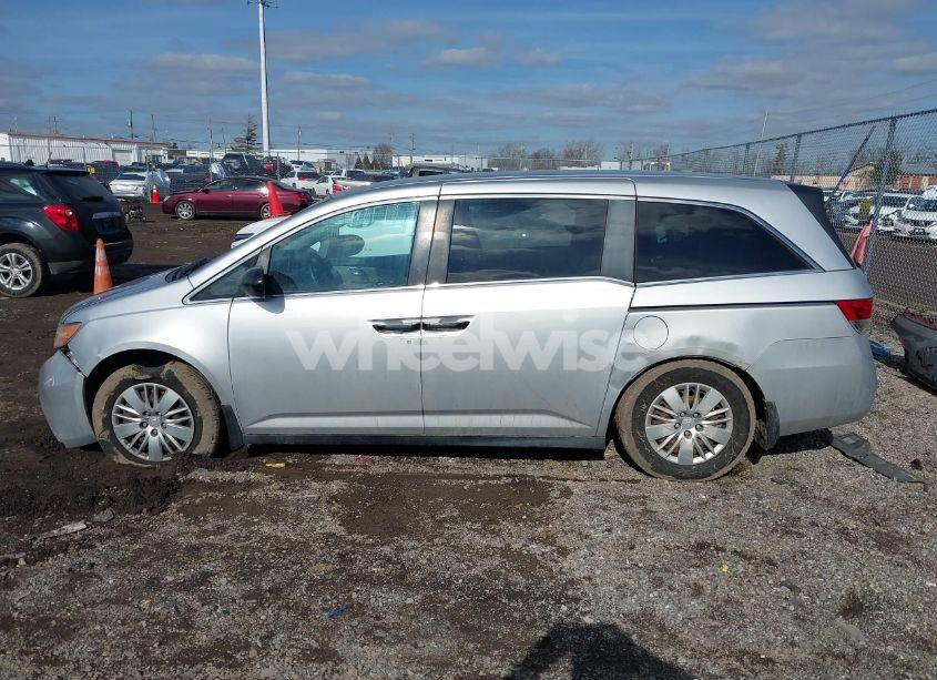 Photo 14 of 2014 Honda Odyssey LX (VIN 5FNRL5H21EB099115)