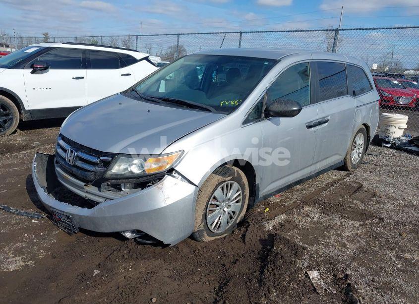 Photo 2 of 2014 Honda Odyssey LX (VIN 5FNRL5H21EB099115)