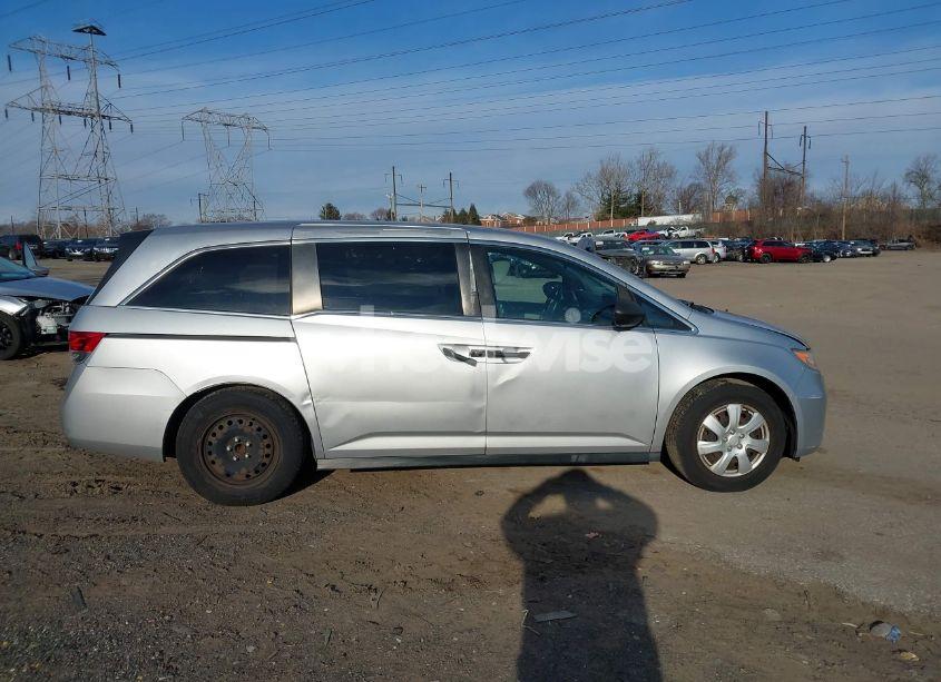 Photo 18 of 2014 Honda Odyssey LX (VIN 5FNRL5H21EB105382)