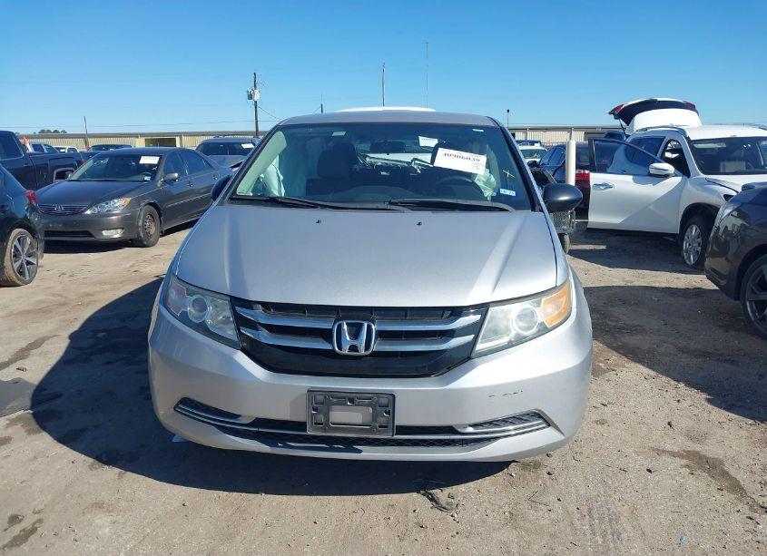 Photo 12 of 2015 Honda Odyssey LX (VIN 5FNRL5H21FB002657)