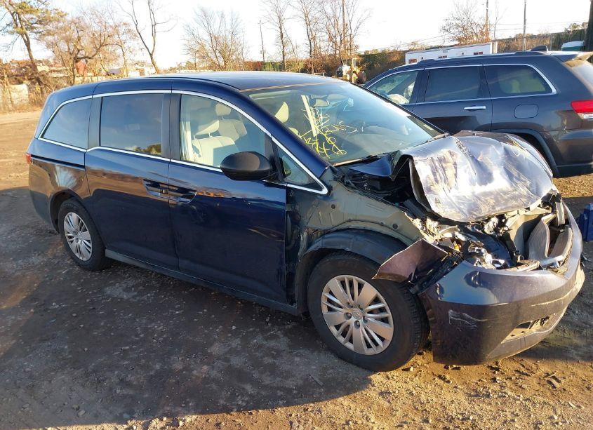 Photo 13 of 2016 Honda Odyssey LX (VIN 5FNRL5H21GB093432)