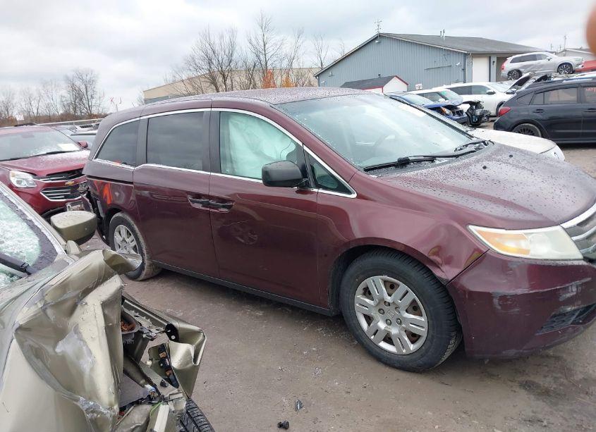 Photo 13 of 2012 Honda Odyssey LX (VIN 5FNRL5H22CB042712)