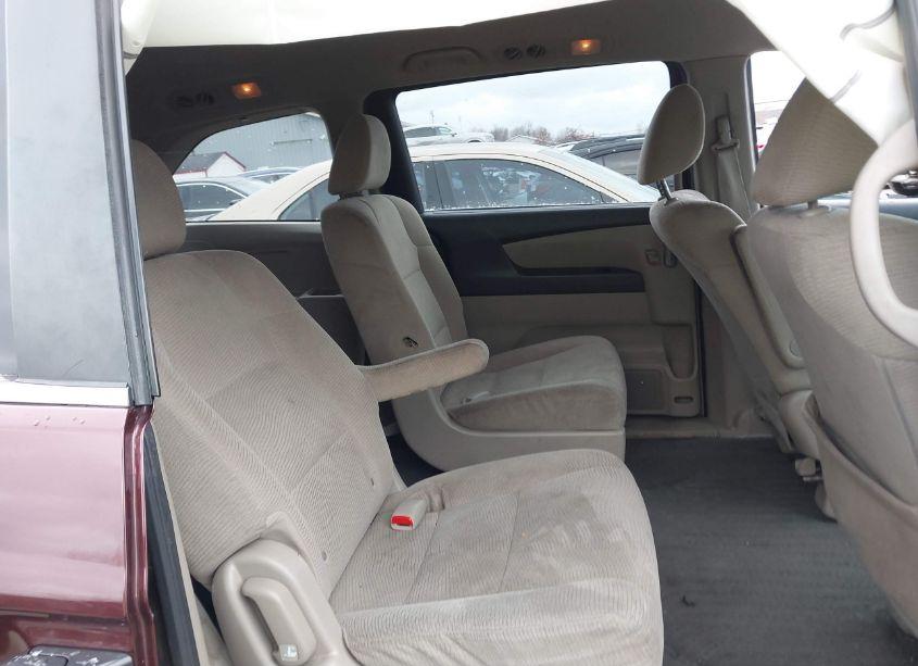 Photo 8 of 2012 Honda Odyssey LX (VIN 5FNRL5H22CB042712)