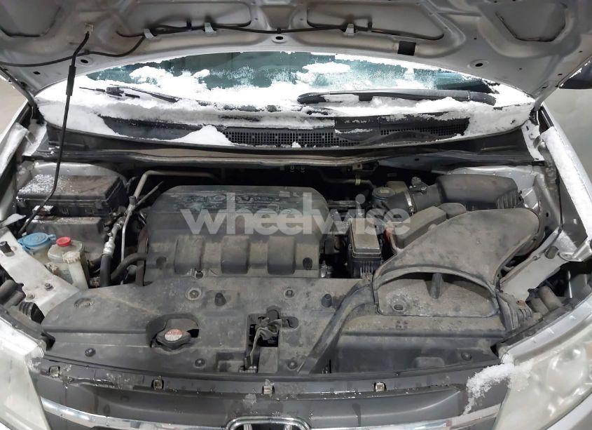 Photo 10 of 2013 Honda Odyssey LX (VIN 5FNRL5H22DB072889)