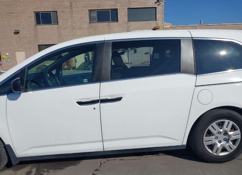 Photo 15 of 2013 Honda Odyssey LX (VIN 5FNRL5H22DB078353)