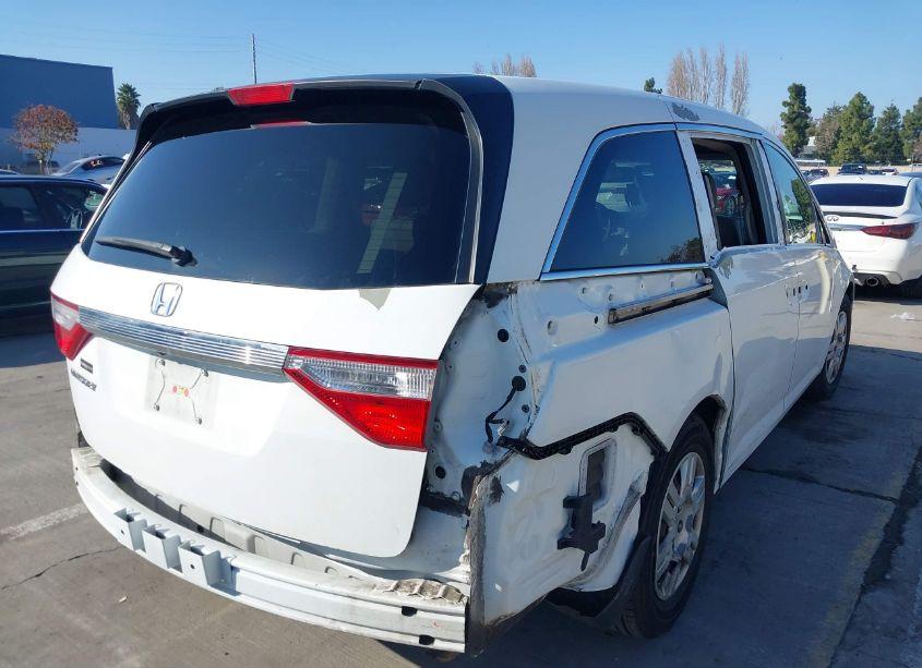 Photo 18 of 2013 Honda Odyssey LX (VIN 5FNRL5H22DB078353)