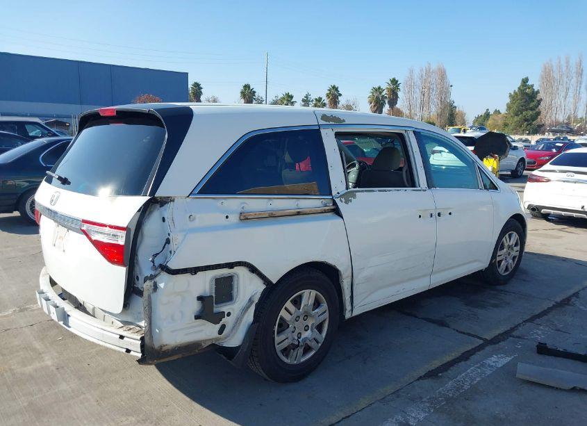 Photo 4 of 2013 Honda Odyssey LX (VIN 5FNRL5H22DB078353)