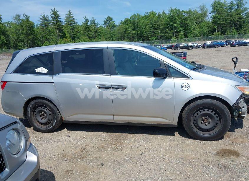 Photo 14 of 2013 Honda Odyssey LX (VIN 5FNRL5H22DB078398)