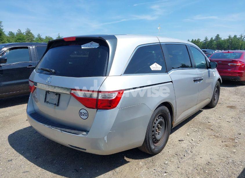 Photo 4 of 2013 Honda Odyssey LX (VIN 5FNRL5H22DB078398)