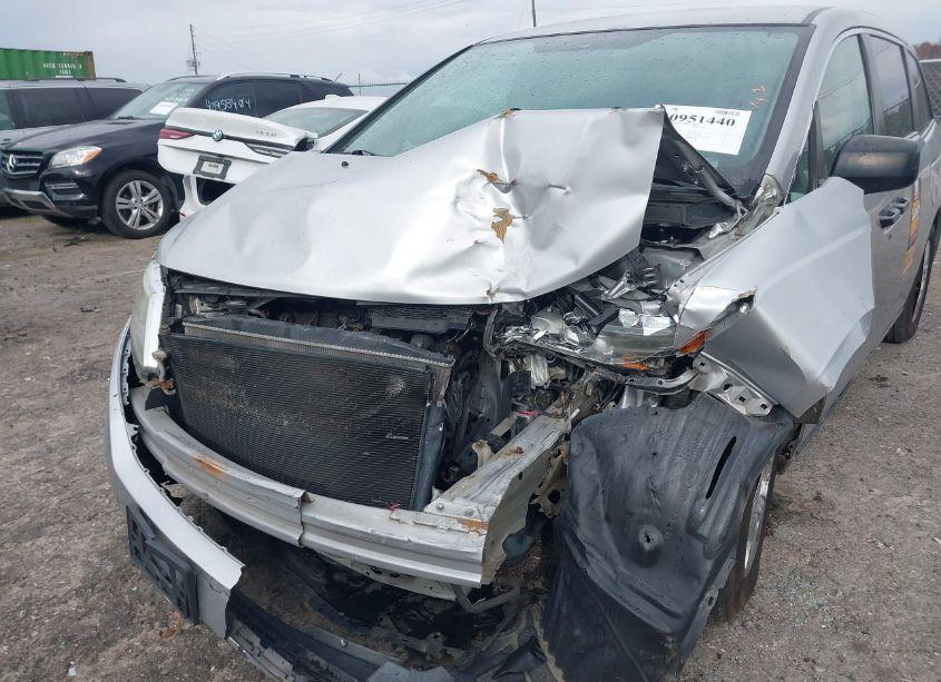 Photo 6 of 2013 Honda Odyssey LX (VIN 5FNRL5H22DB088297)