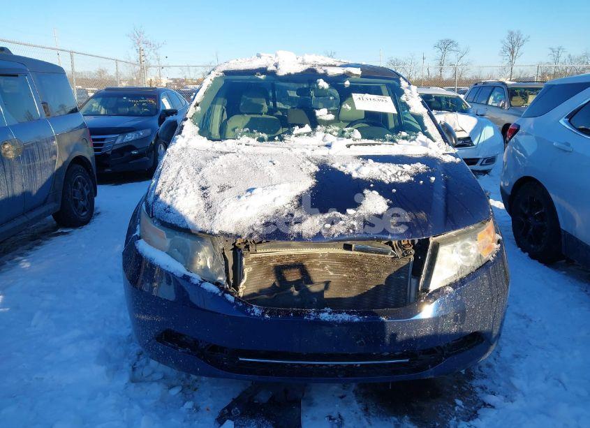 Photo 12 of 2014 Honda Odyssey LX (VIN 5FNRL5H22EB003735)