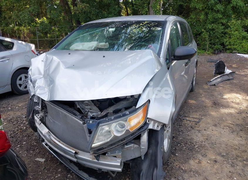 Photo 12 of 2014 Honda Odyssey LX (VIN 5FNRL5H22EB110087)