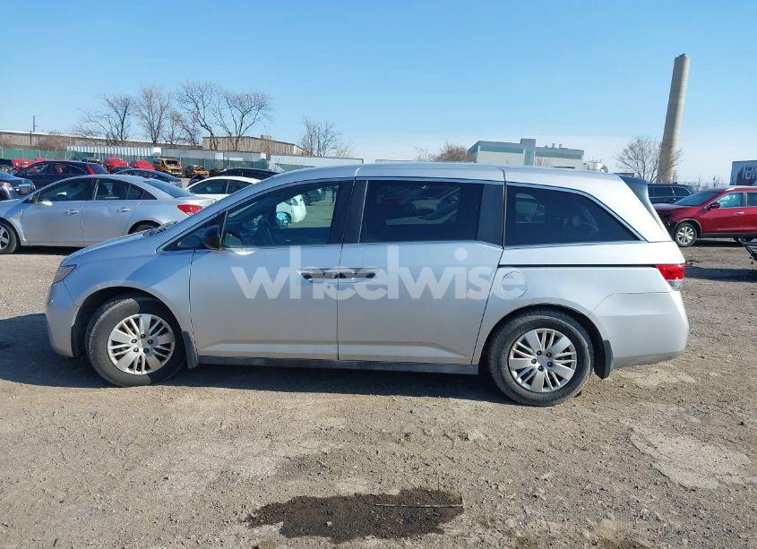 Photo 15 of 2015 Honda Odyssey LX (VIN 5FNRL5H22FB061572)
