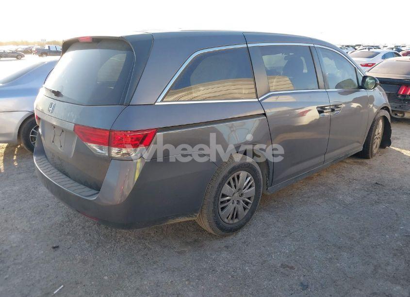 Photo 4 of 2016 Honda Odyssey LX (VIN 5FNRL5H22GB003236)