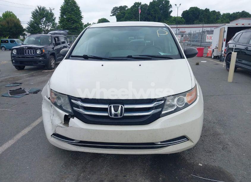 Photo 12 of 2016 Honda Odyssey LX (VIN 5FNRL5H22GB088966)