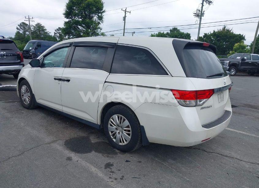 Photo 3 of 2016 Honda Odyssey LX (VIN 5FNRL5H22GB088966)